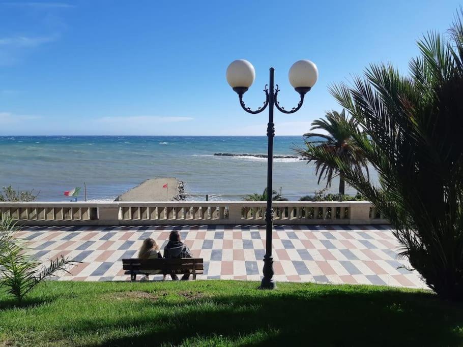 La Casa De Grace Apartment Sanremo Exterior photo
